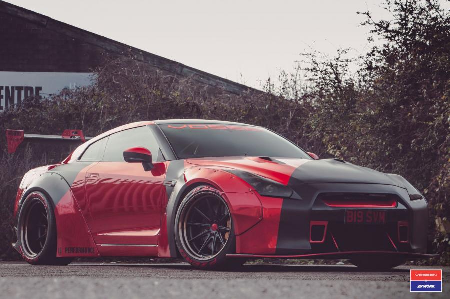  Nissan GT-R X Work on Vossen Wheels (VWS-1) 2016 года  (фото 21 из 46)
